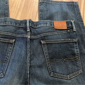 Lucky Brand Men’s Blue Jeans 38 by 40 straight